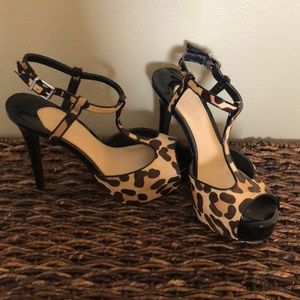 Gianni Bini Leopard Print Heels